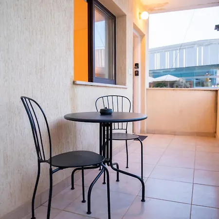 Estea - Hera's Retreat - 50m To The Mall Apartament Paphos