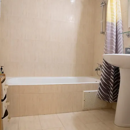 Appartement Estea - Hera's Retreat - 50m To The Mall Paphos