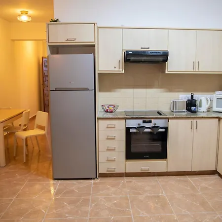 Estea - Hera's Retreat - 50m To The Mall * Paphos