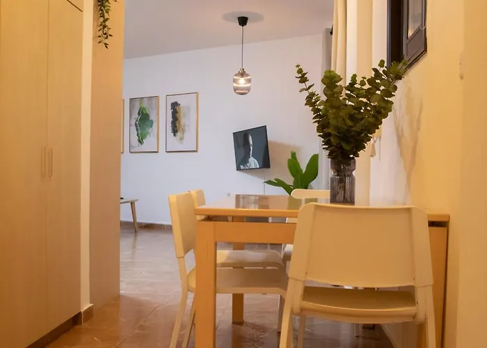 Estea - Hera's Retreat - 50m To The Mall * Paphos