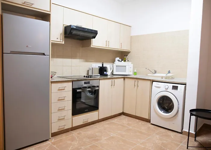 Estea - Hera's Retreat - 50m To The Mall 아파트